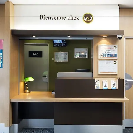 Nantes Reze Sebastien Hotel Saint-Sebastien-sur-Loire